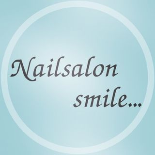 nailsalon_smile